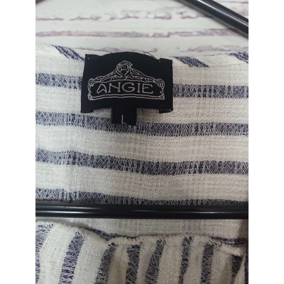 Angie White Gray Striped Embroidered Floral Guaze Boho Top Womans Size Large - Picture 7 of 8